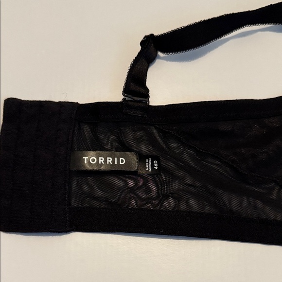 Torrid Black and Pink Lace Bra - Picture 5 of 10